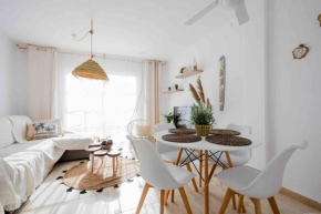 2 Bedrooms, beach 3min, roof terrace with ocean view